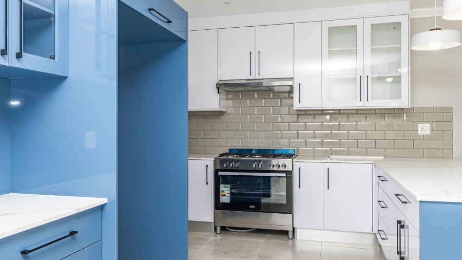 3 Bedroom Property for Sale in Fraaiuitsig Western Cape